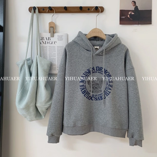 BHH-9937【里约的熊】东大门韩版时尚减龄小熊印花抽绳连帽百搭卫衣