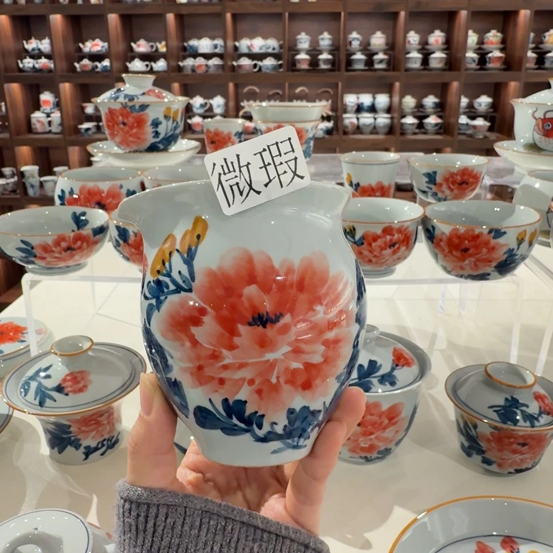 釉下手绘茶具微瑕