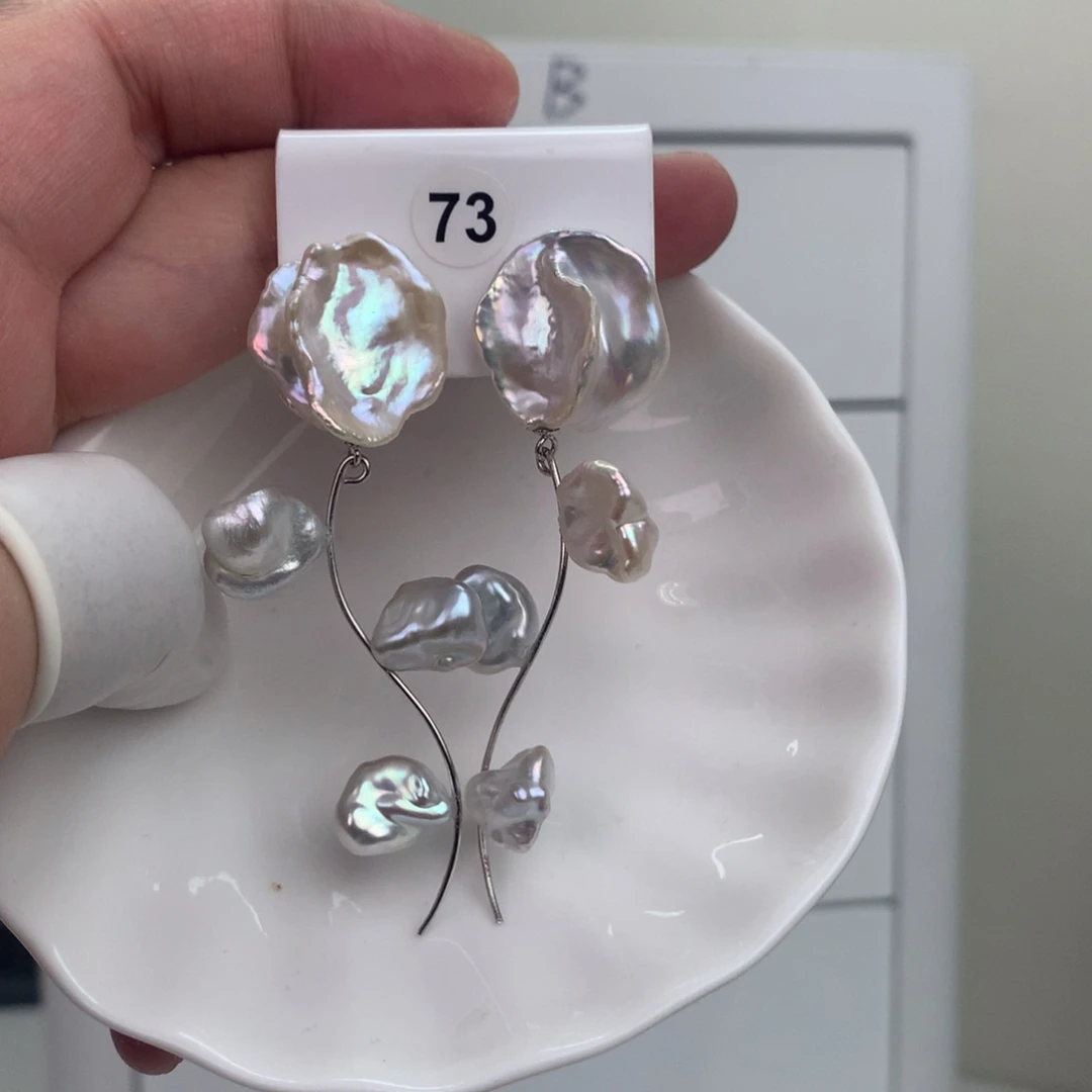 无非金属巴洛克花瓣耳饰