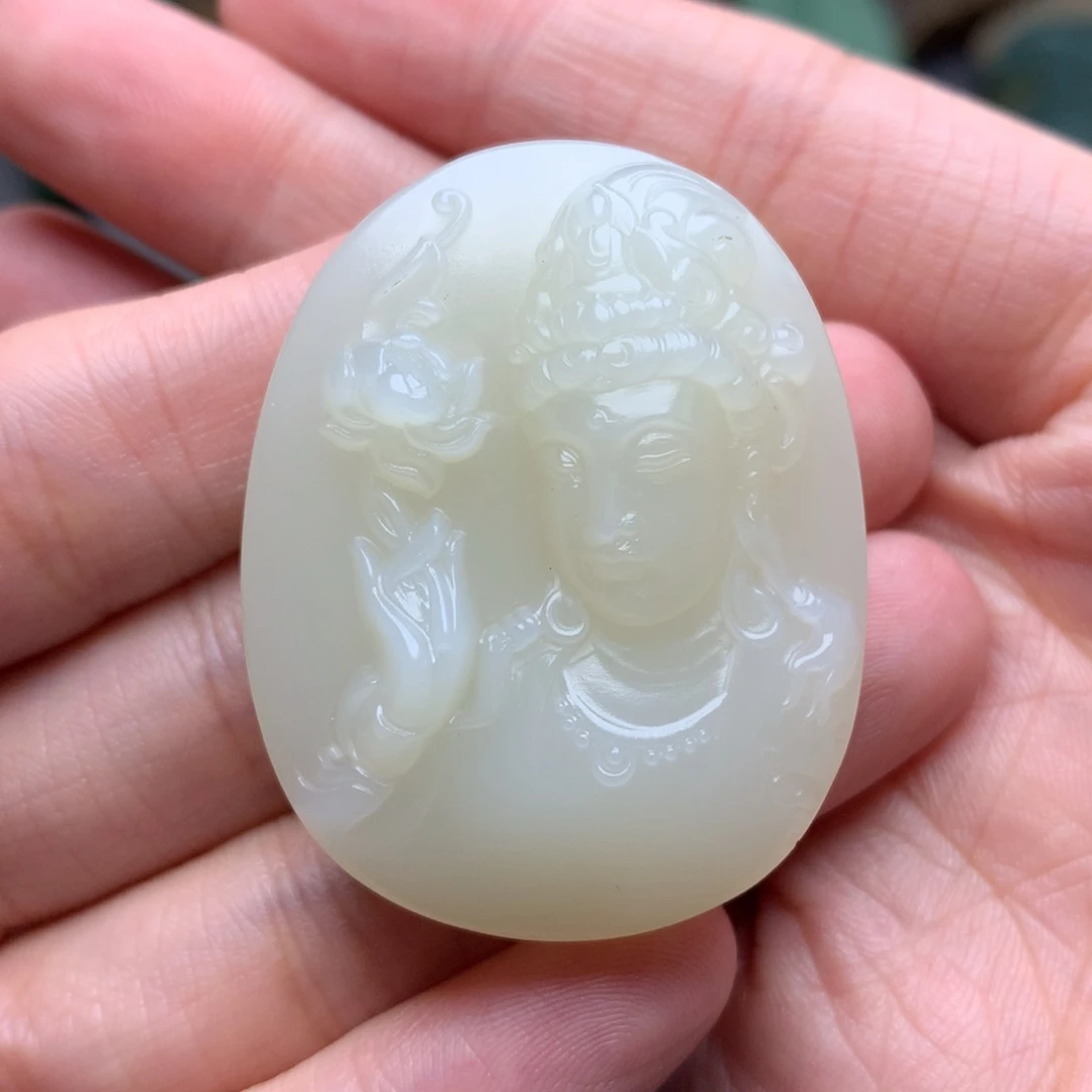 和田玉未镶嵌颈饰