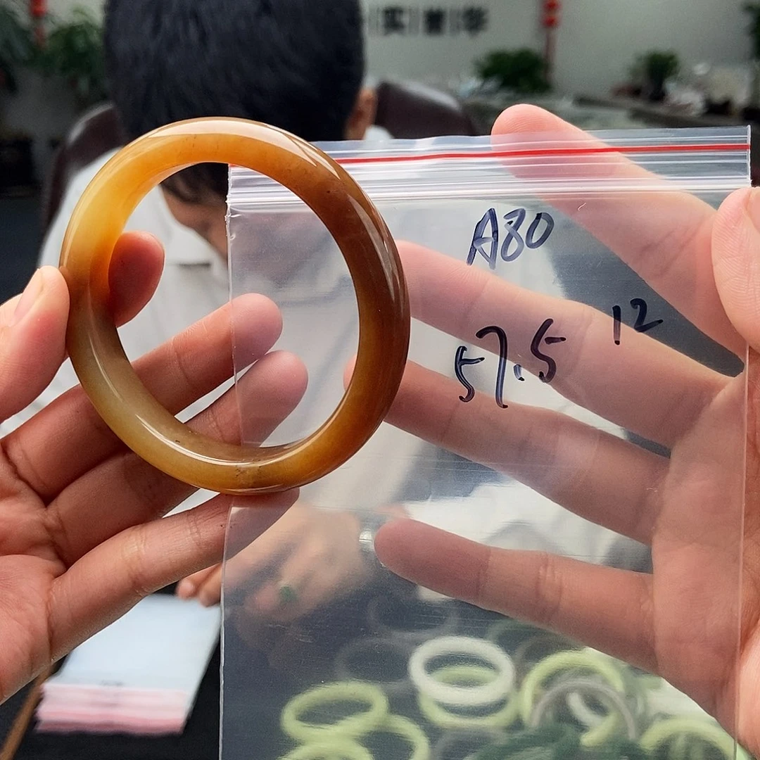 未镶嵌手镯和田玉拍一发一