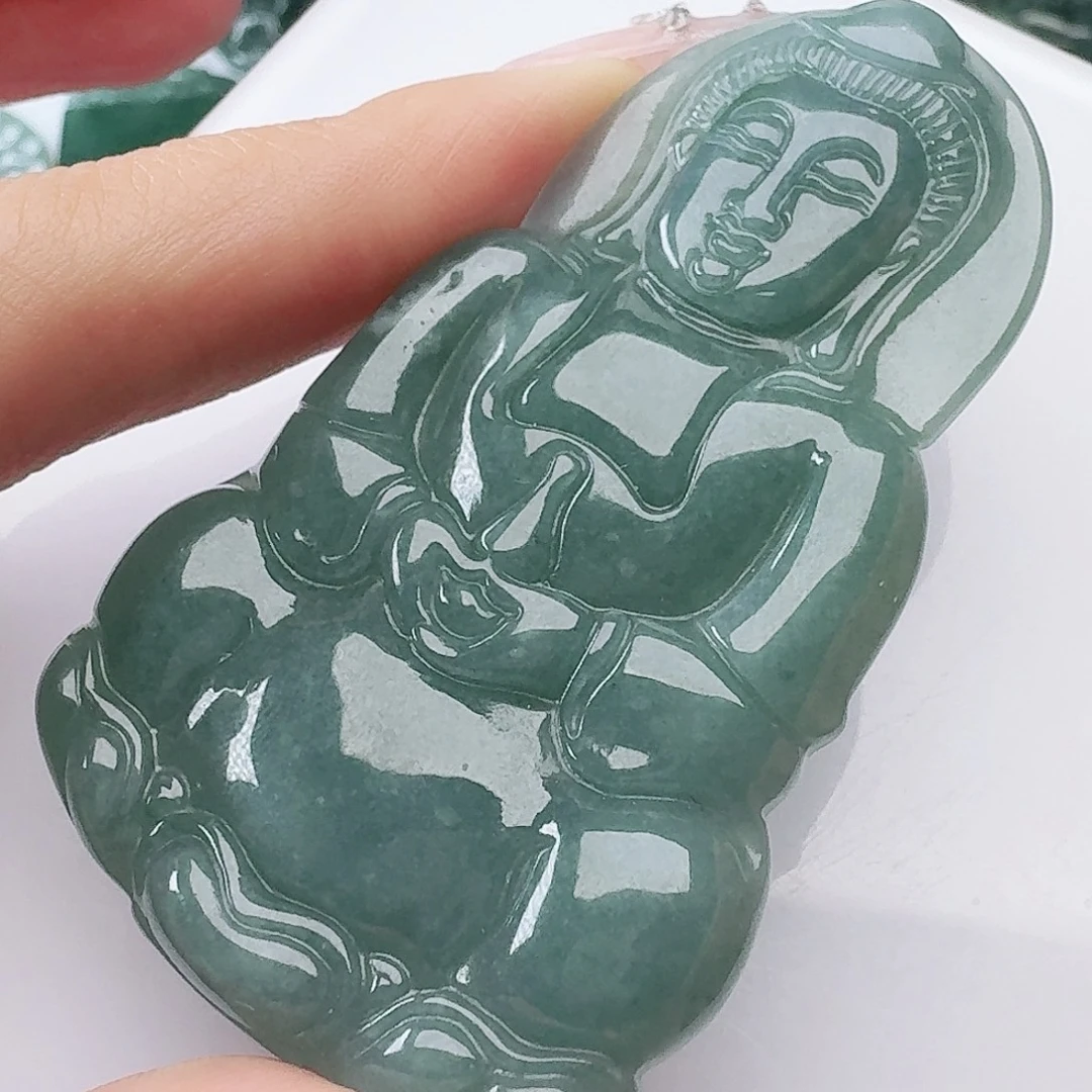 翡翠未镶嵌颈饰天然的A货翡翠多样性发其一