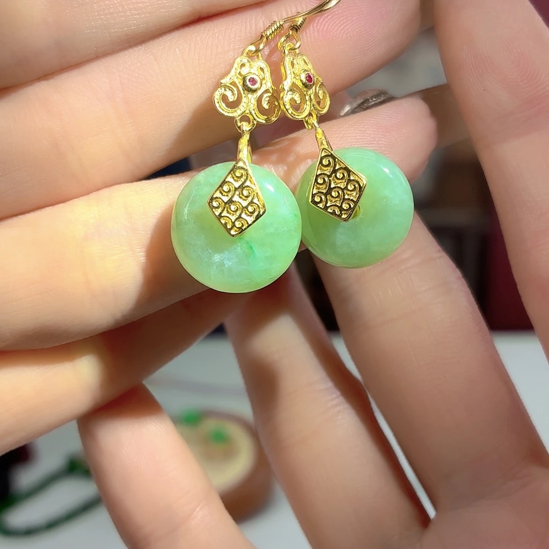 翡翠银S925镶嵌耳饰翡翠