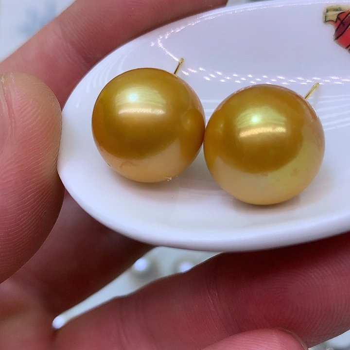 银S925镶嵌耳饰淡水珍珠
