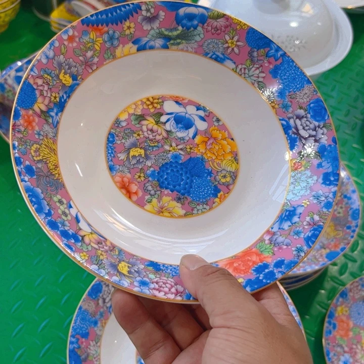瓷片八寸万花盘四个哇塞