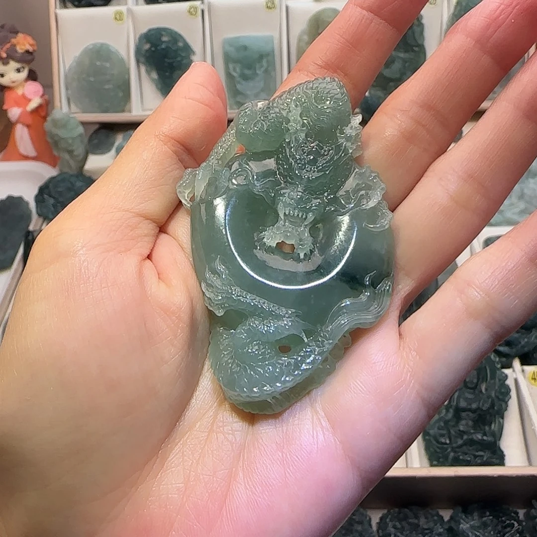 定制翡翠未镶嵌大威天龙翡翠定制