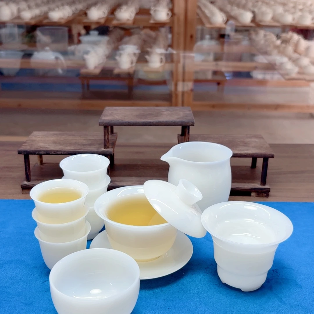 璞玉冰种玉瓷茶具工厂