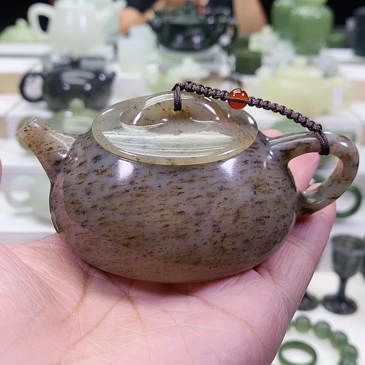 未镶嵌和田玉挂件茶壶100ml（微瑕）