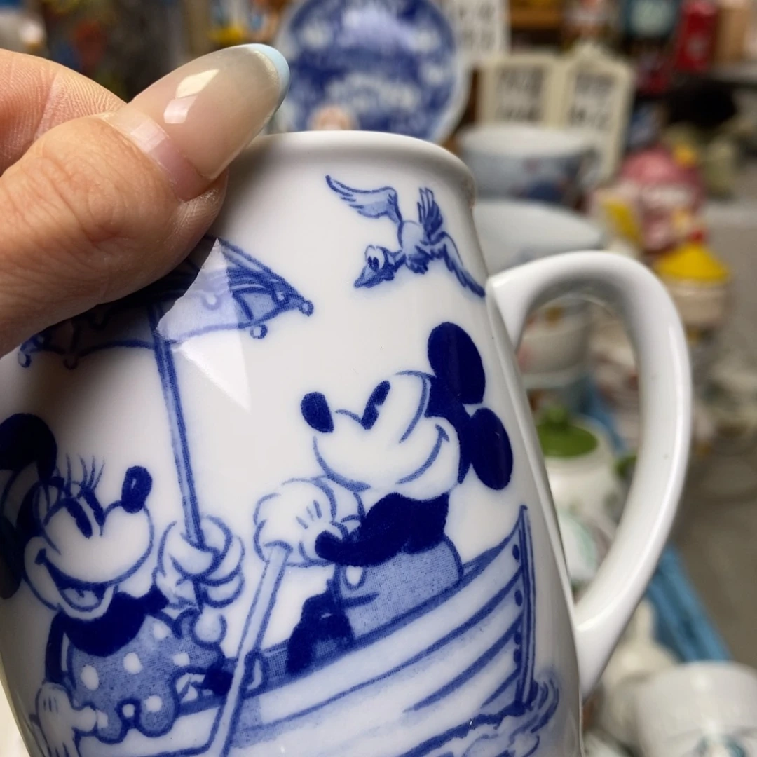 摆件是***啊陶瓷哈哈哈哈哈