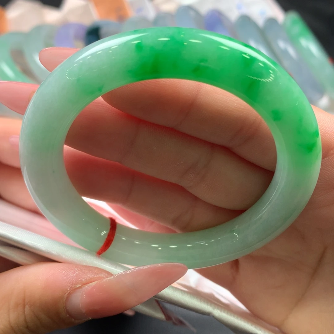 翡翠未镶嵌手镯54.1胖圆
