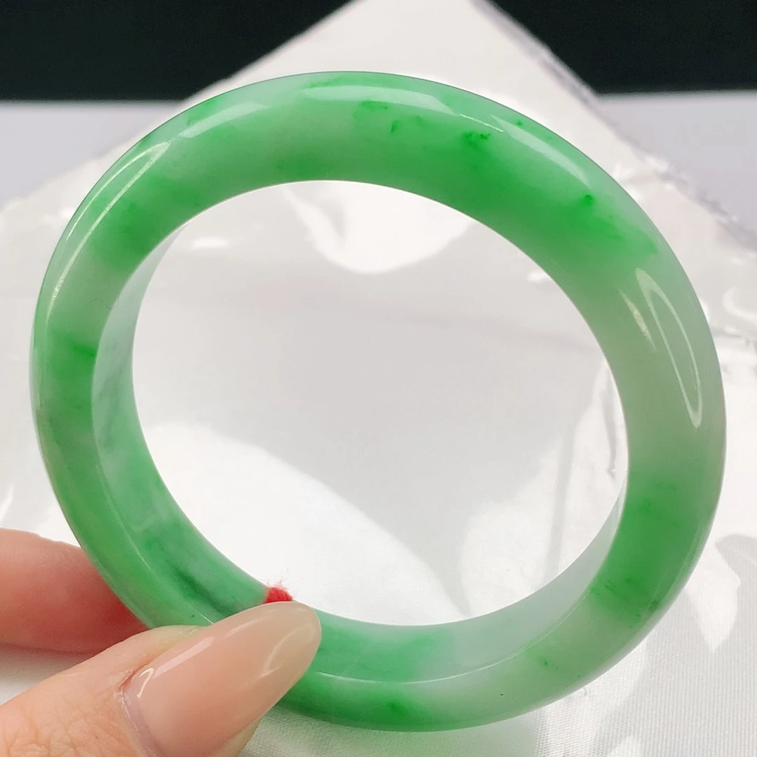 未镶嵌手镯翡翠651