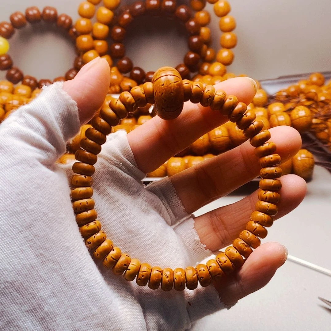 4乘8核片盘缠手串色差28米