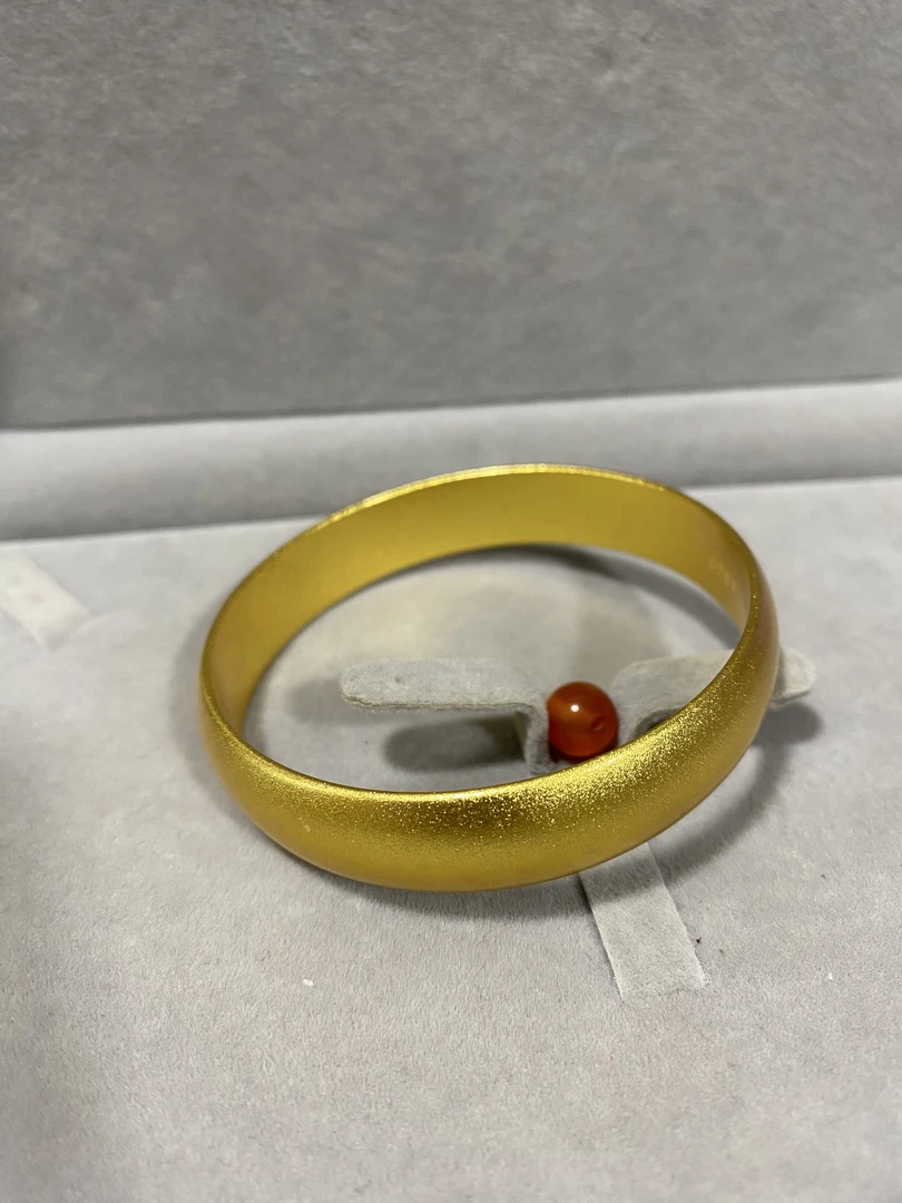 A620阿文专属金色精工轮胎手镯  玛瑙珠 渡金 饰品多样性发货