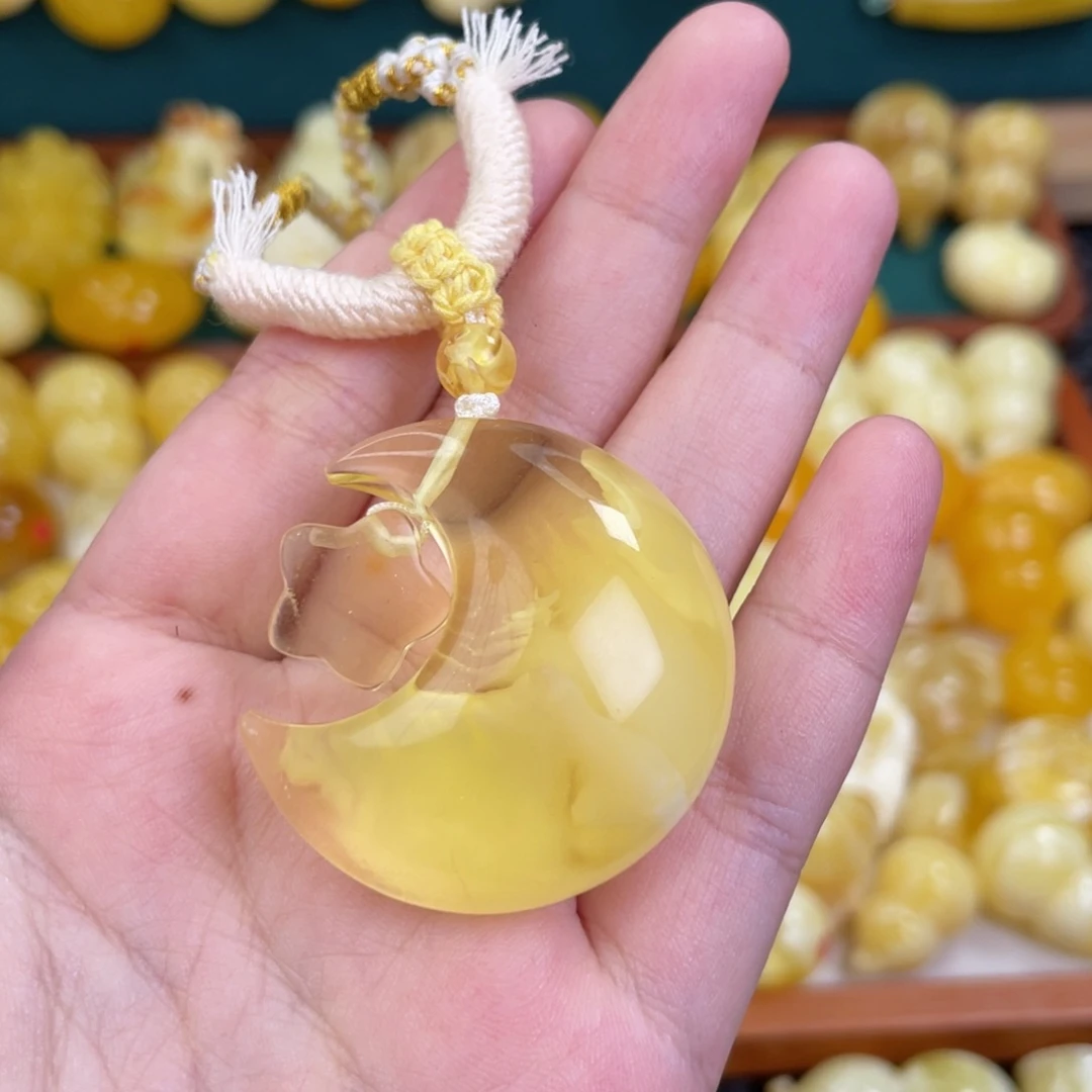未镶嵌吊坠(赠链)蜜蜡堂***?