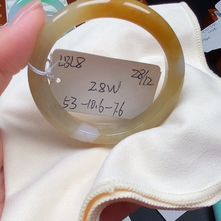 翡翠未镶嵌手镯慕石珠宝