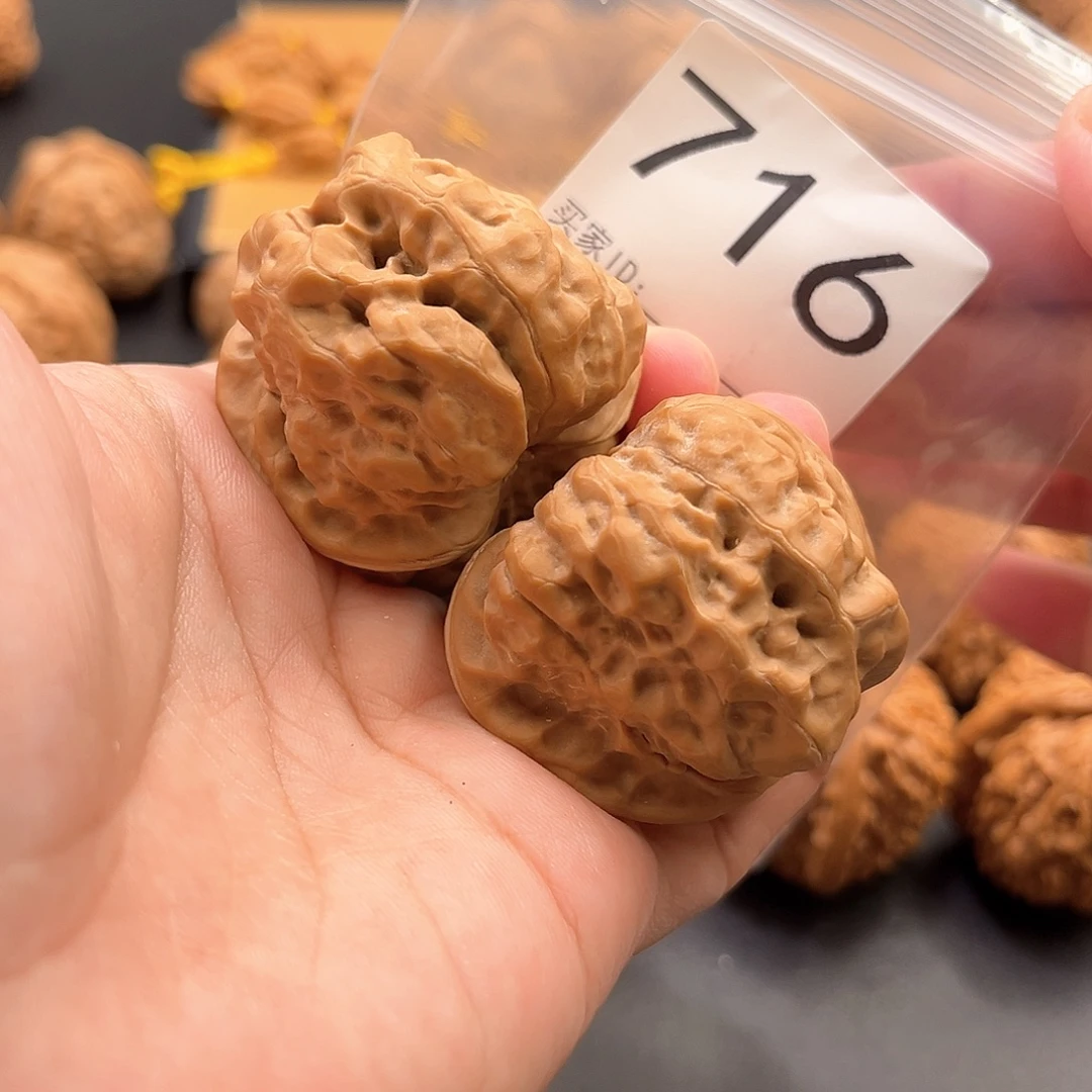 娑***界把件桃核蛙蛙福利42