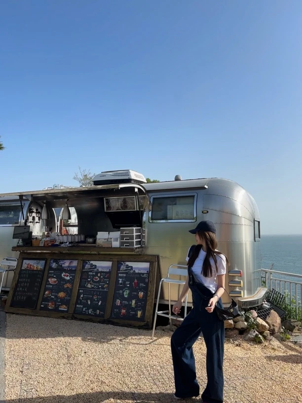 ZHAO WANNUO 丨 25春夏重工烫钻字母正肩百搭短袖T恤NC0538