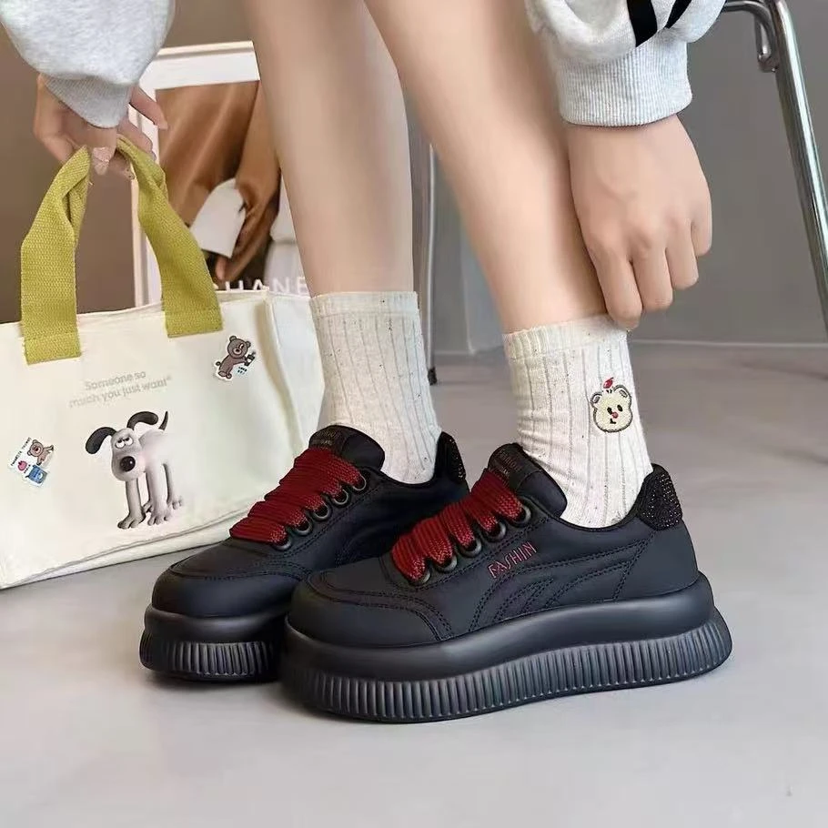 C2614 黑色绒里  时尚休闲女士运动休闲加绒板鞋