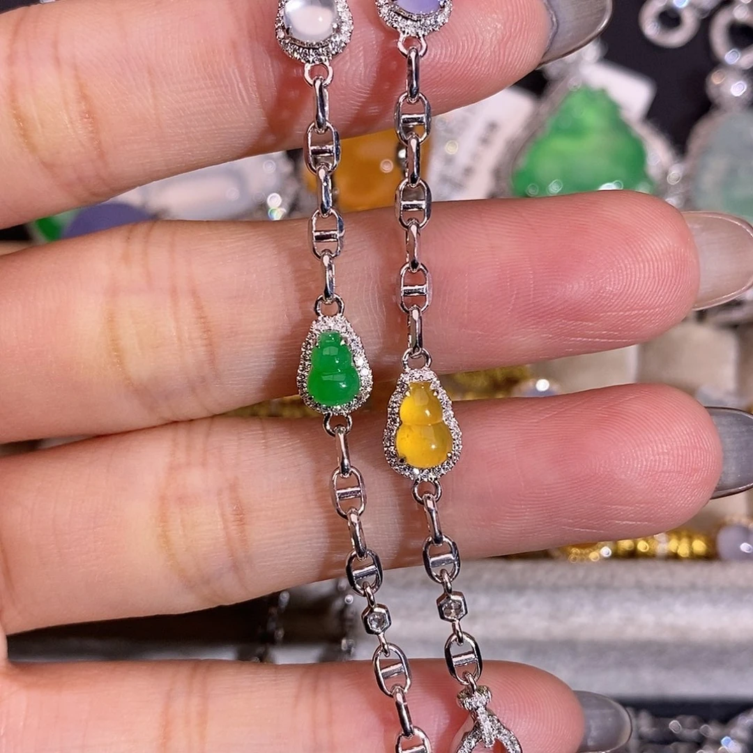 翡翠18K金镶嵌颈饰项链