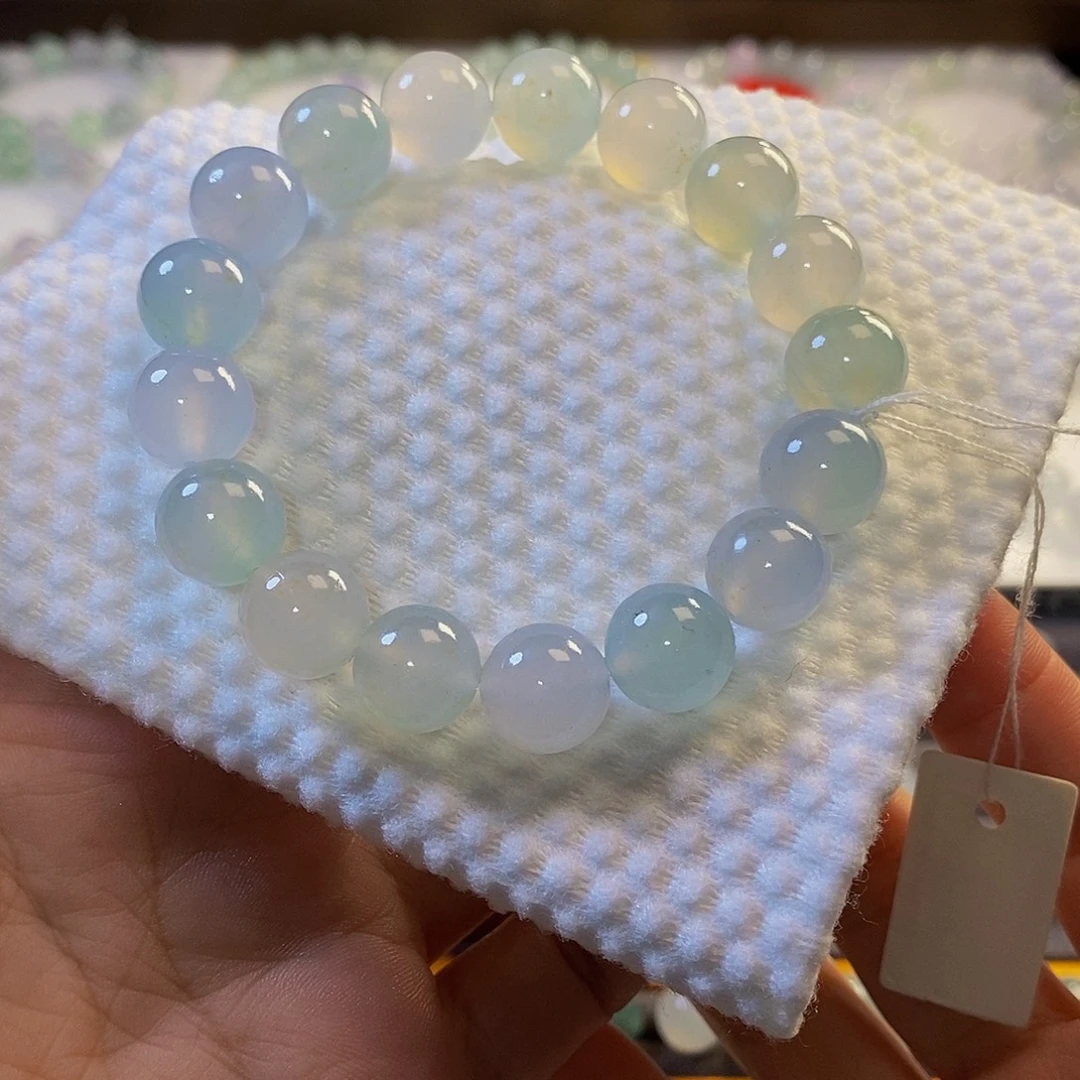定制翡翠未镶嵌翡翠.