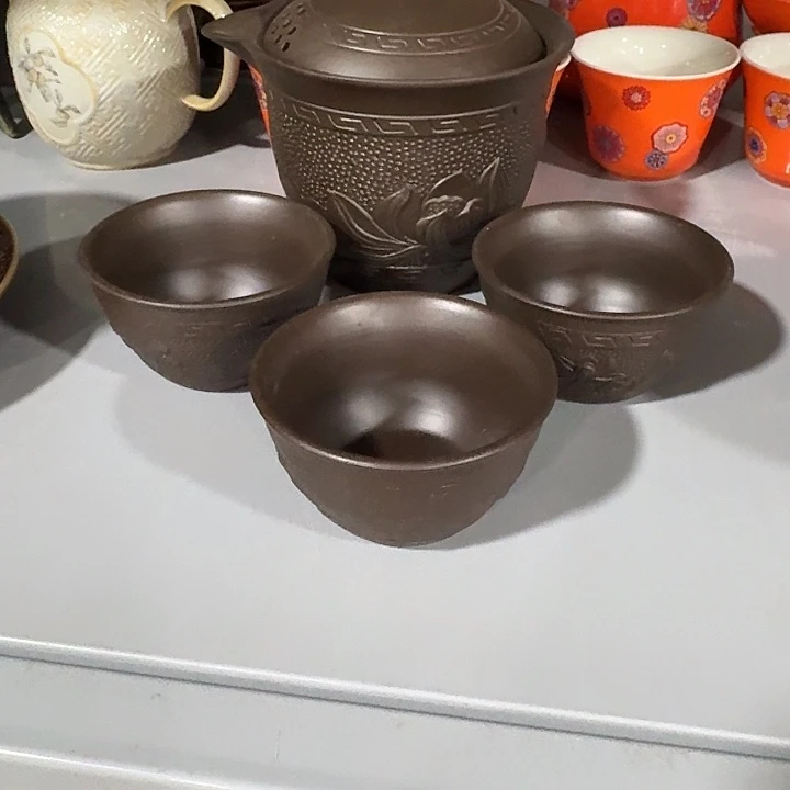 主人杯一个，瓷。。。。