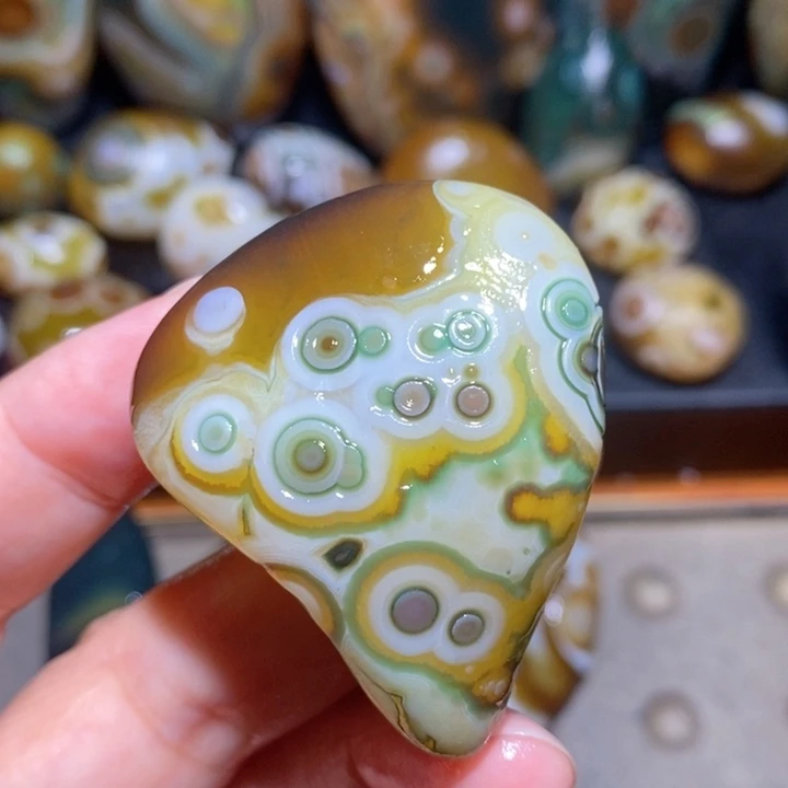 未镶嵌玛瑙/玉髓珠宝半成品17