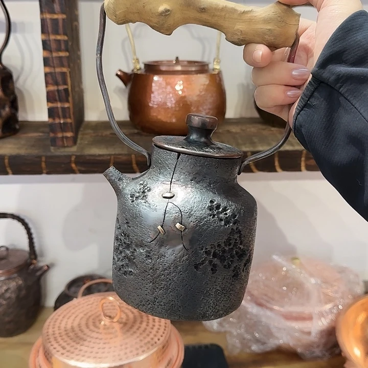 紫铜手工制作摆件一个