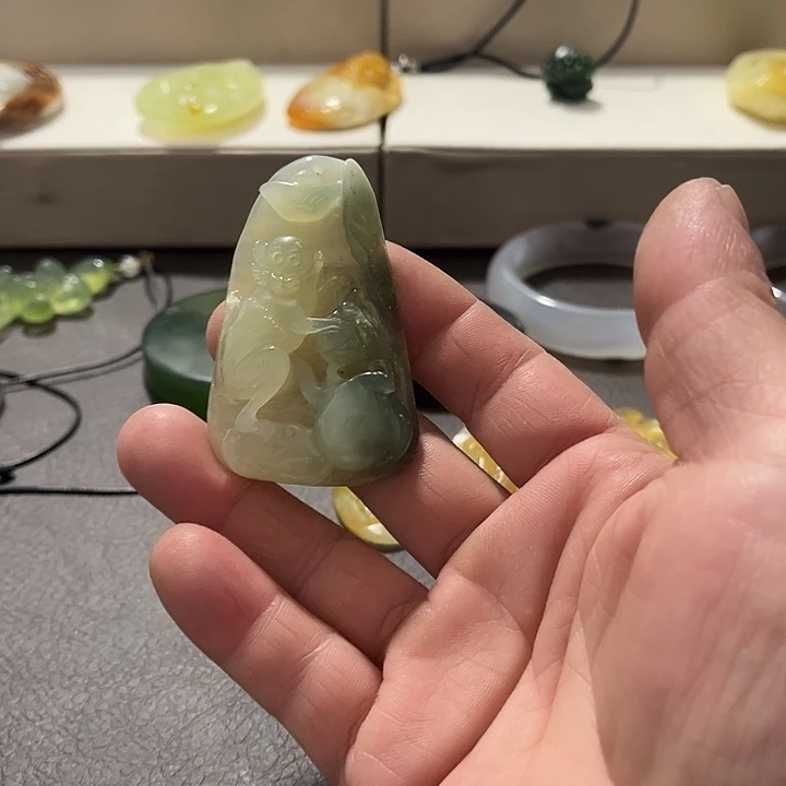 蛇纹石玉合金山水摆件指日高升