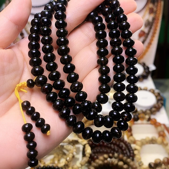 漠****琥珀未镶嵌裸石抚顺琥珀8+285