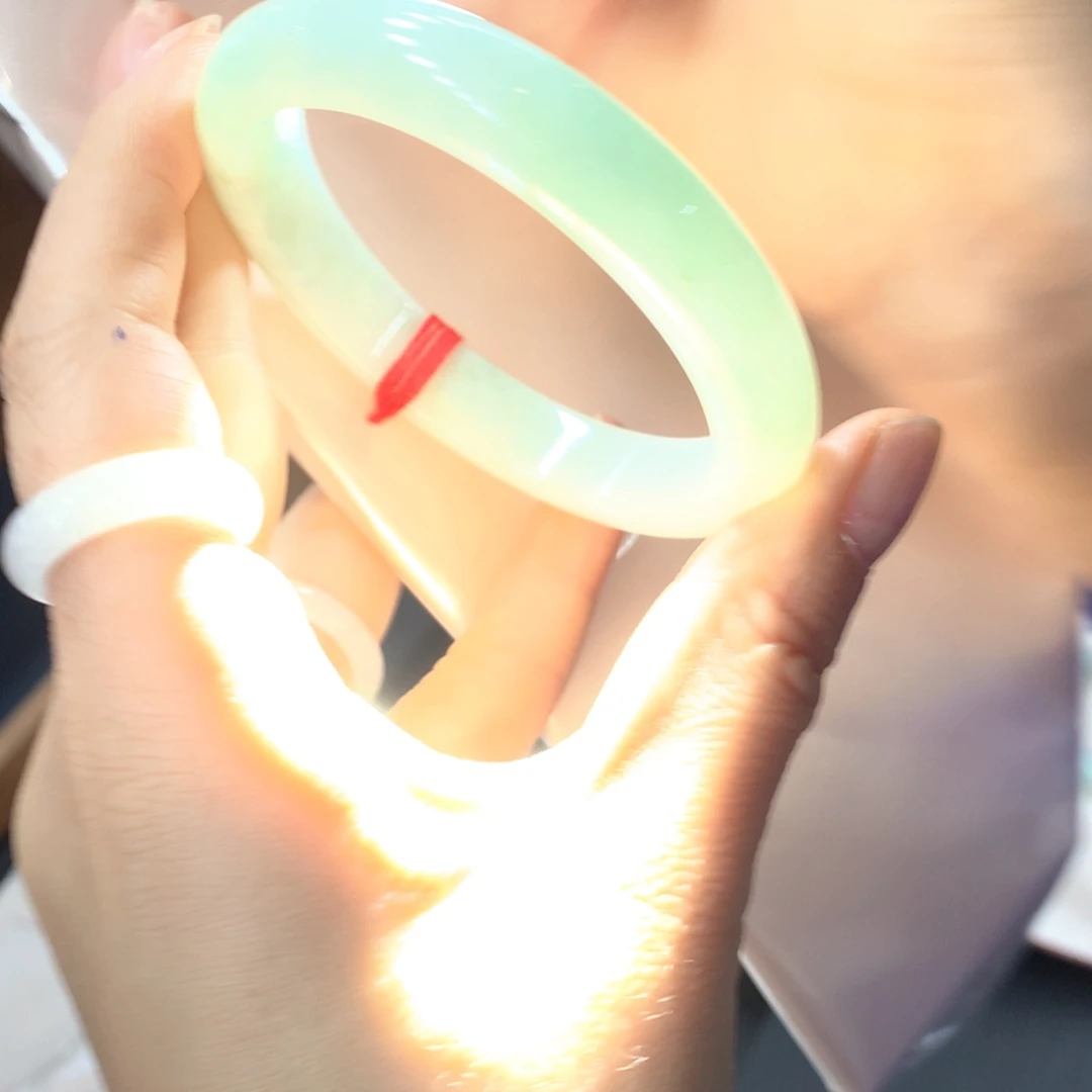 未镶嵌手镯翡翠买断