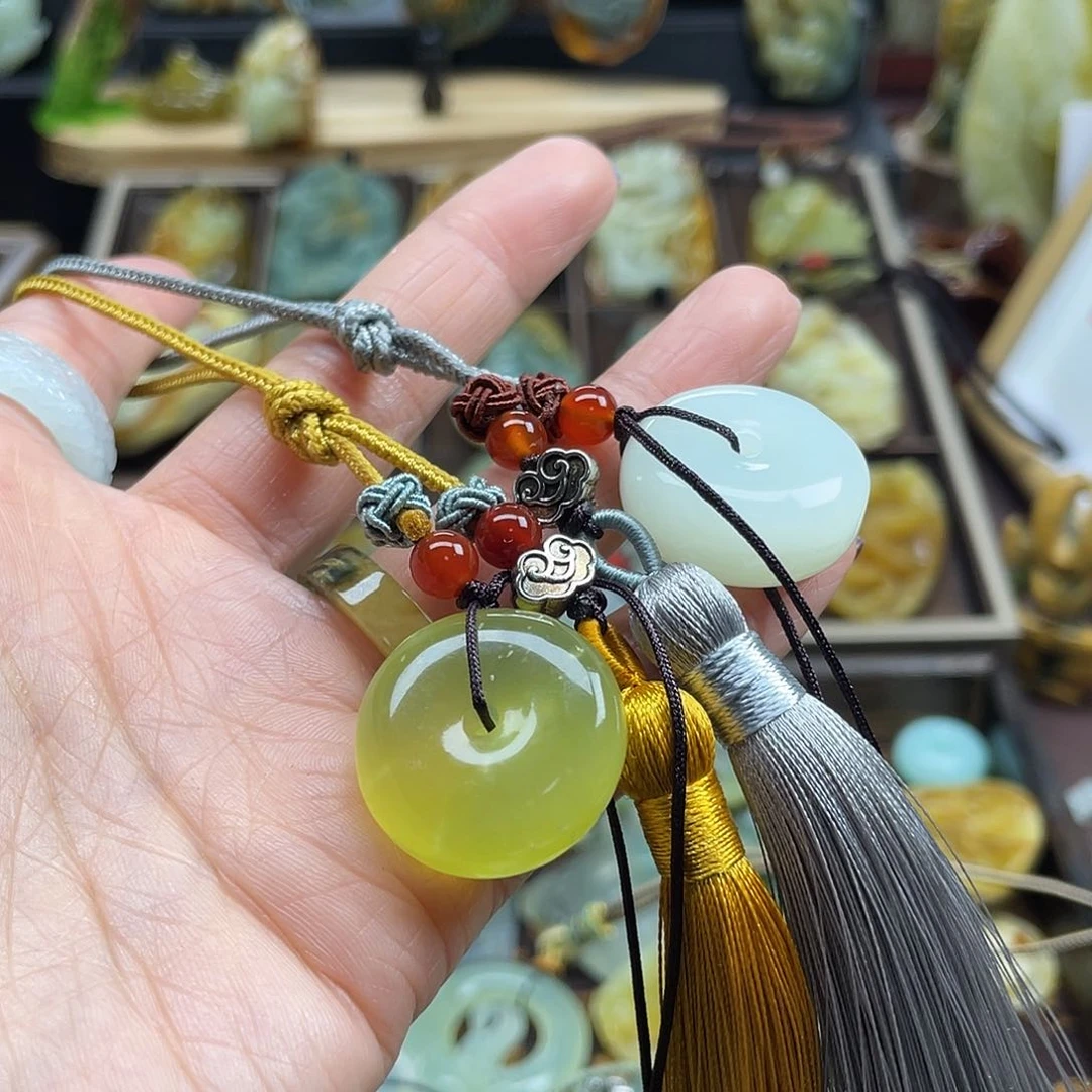 蛇纹石玉颈饰未镶嵌茗岫玉