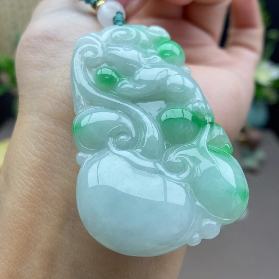 翡翠未镶嵌颈饰吊坠33