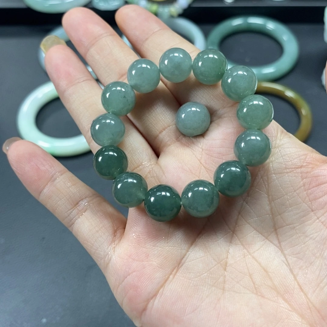 大***白未镶嵌手串翡翠天然翡翠