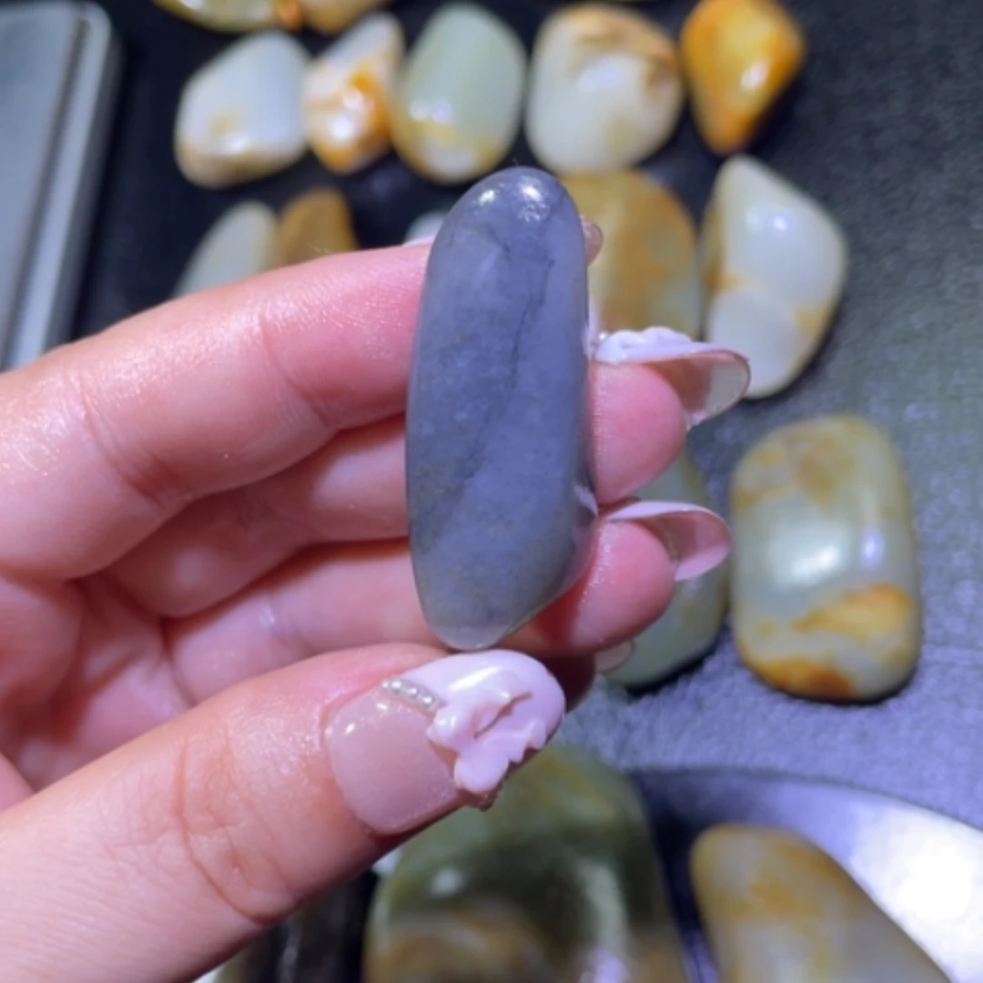 【闪购商品】颈饰未镶嵌和田玉