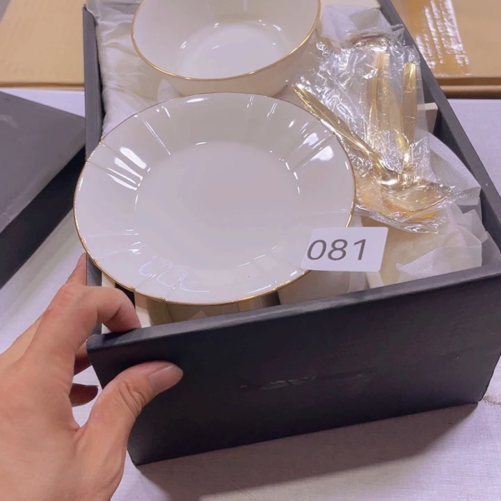 盖碗瓷器的造型和造型也