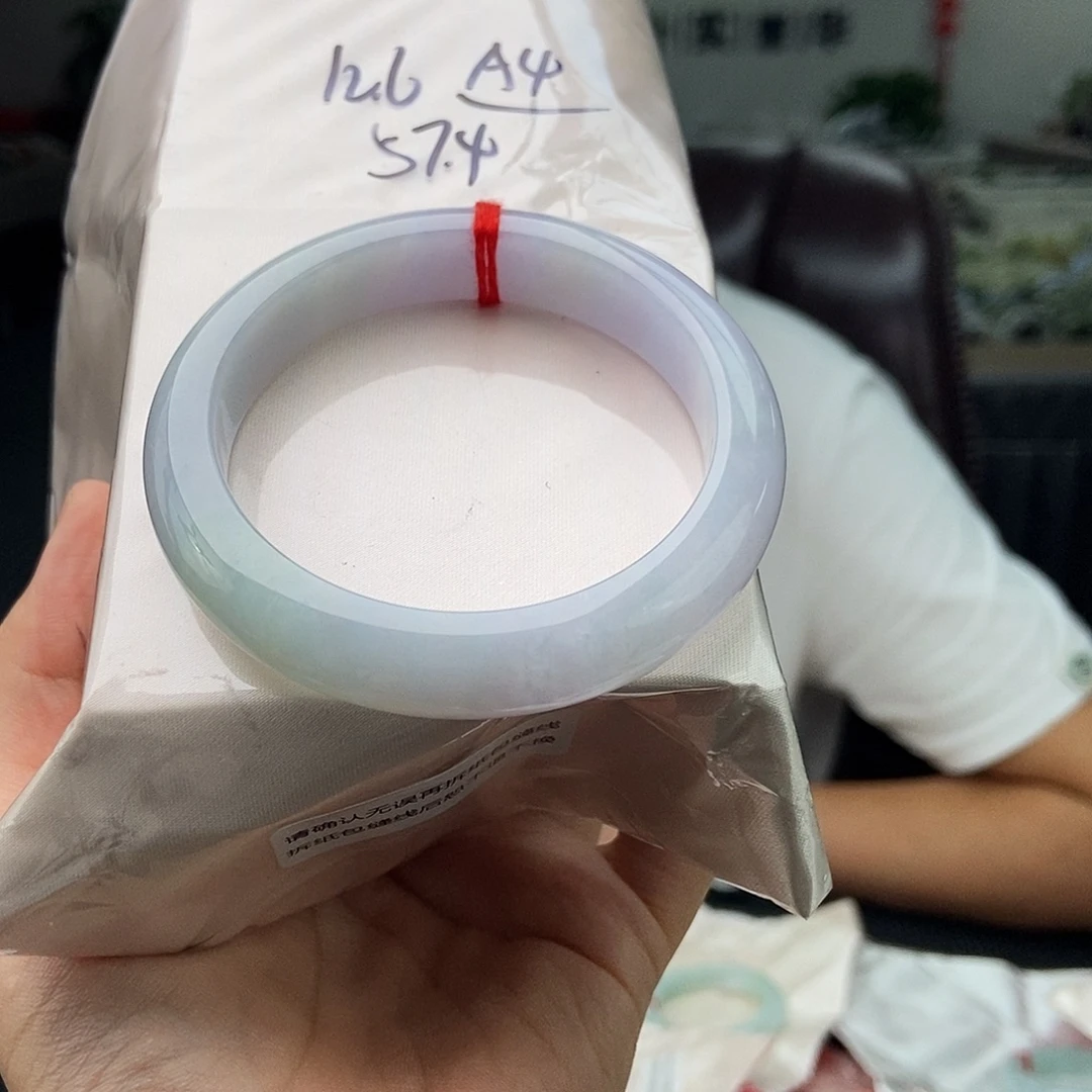 未镶嵌手镯翡翠拍一发一