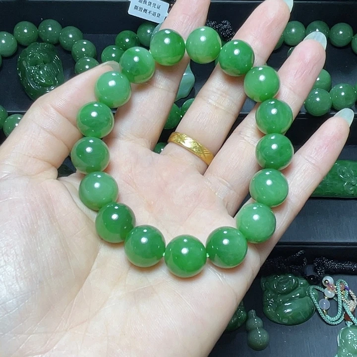 和田玉（碧玉）未镶嵌手链