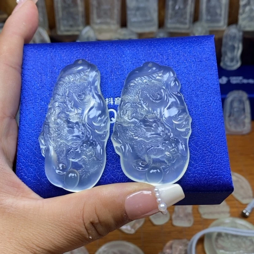 【闪购商品】蛇纹石玉颈饰未镶嵌