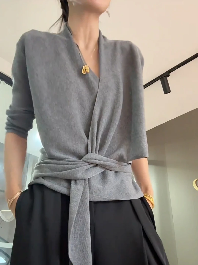 061-070针织时尚夏季V领长袖薄款显瘦毛针织衫女装通勤风