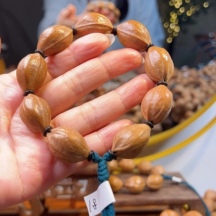 橄榄核吊坠梅林铁核1.8