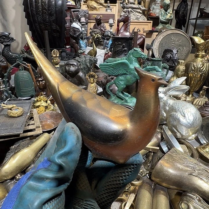 回流的是这片绿草地中32