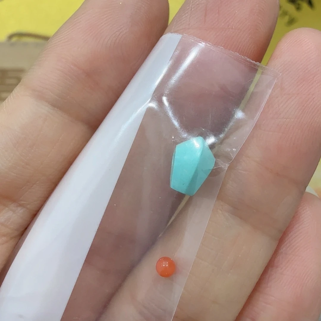 南红玛瑙未镶嵌珠宝奇石