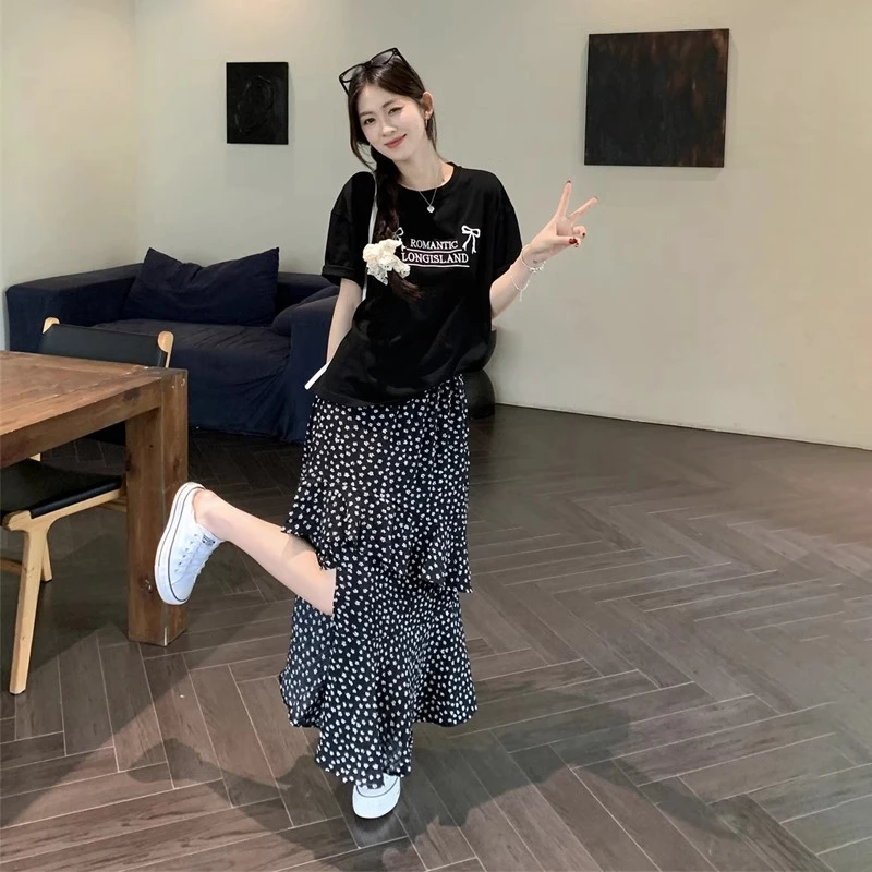 法式复古气质荷叶边设计感碎花半身裙女夏松紧高腰开叉显瘦a字裙