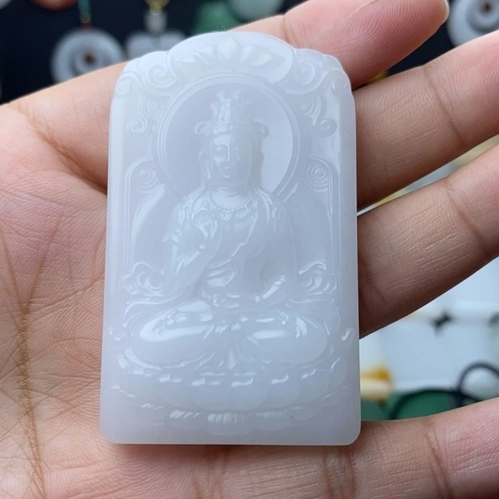 沫***沫石英质玉未镶嵌颈饰