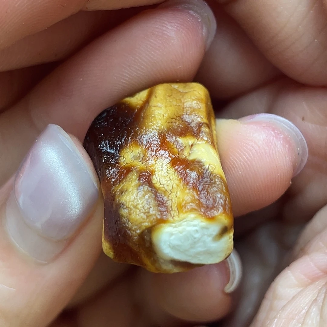 定制琥珀未镶嵌定制