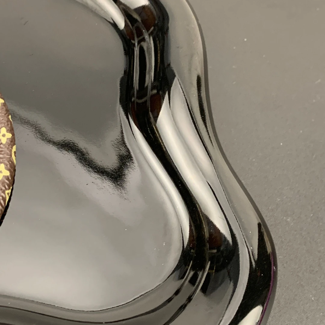 铜合金皮质手镯 时尚设计感百搭个性复古气质轻奢风老花手镯S008