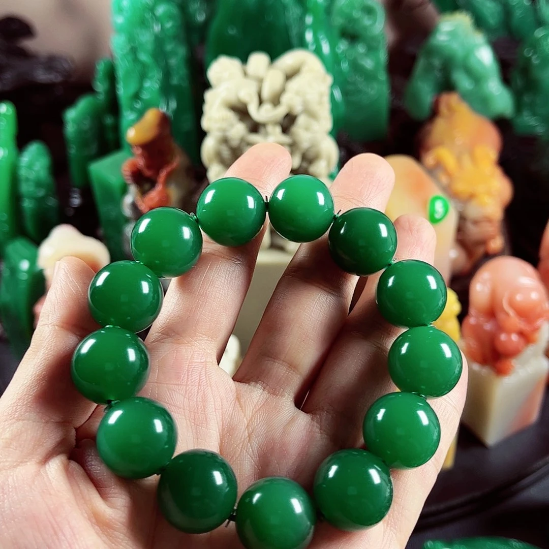 四川石眀雅安绿名贵石材