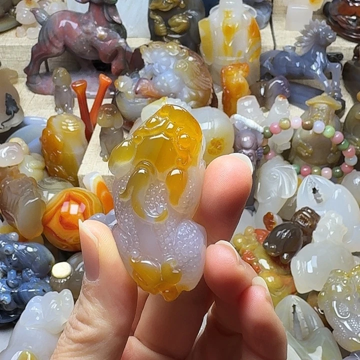 玛瑙/玉髓未镶嵌饰品