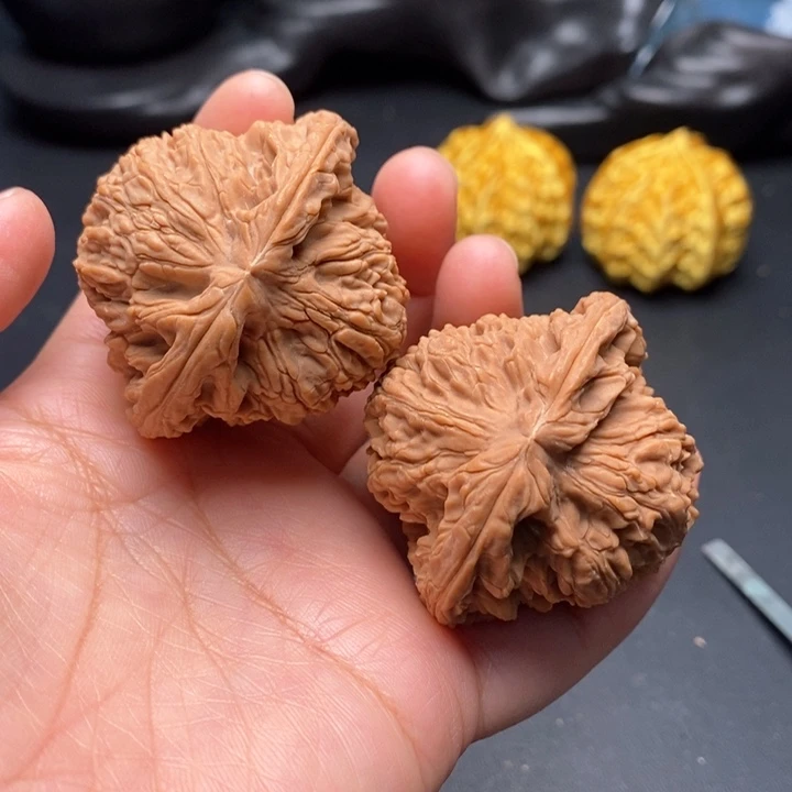 文玩核桃把件粗筋47尺