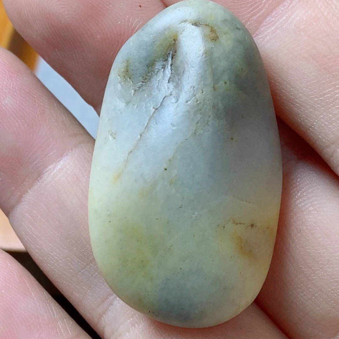 乡***愁和田玉未镶嵌挂件